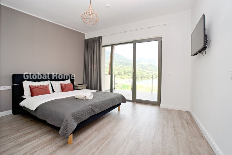 Colibita, Lake View Resort, 2 vile 837 mp, teren 3888 mp, acces lac 153 ml.