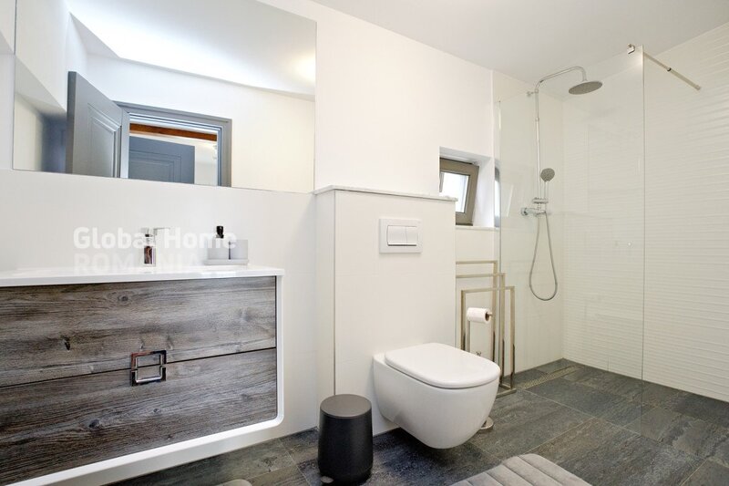 Colibita, Lake View Resort, 2 vile 837 mp, teren 3888 mp, acces lac 153 ml.